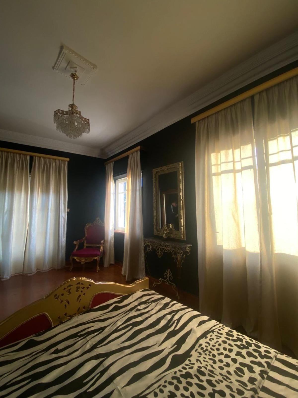 Iris Baroque Apartment Elefsina Exterior photo