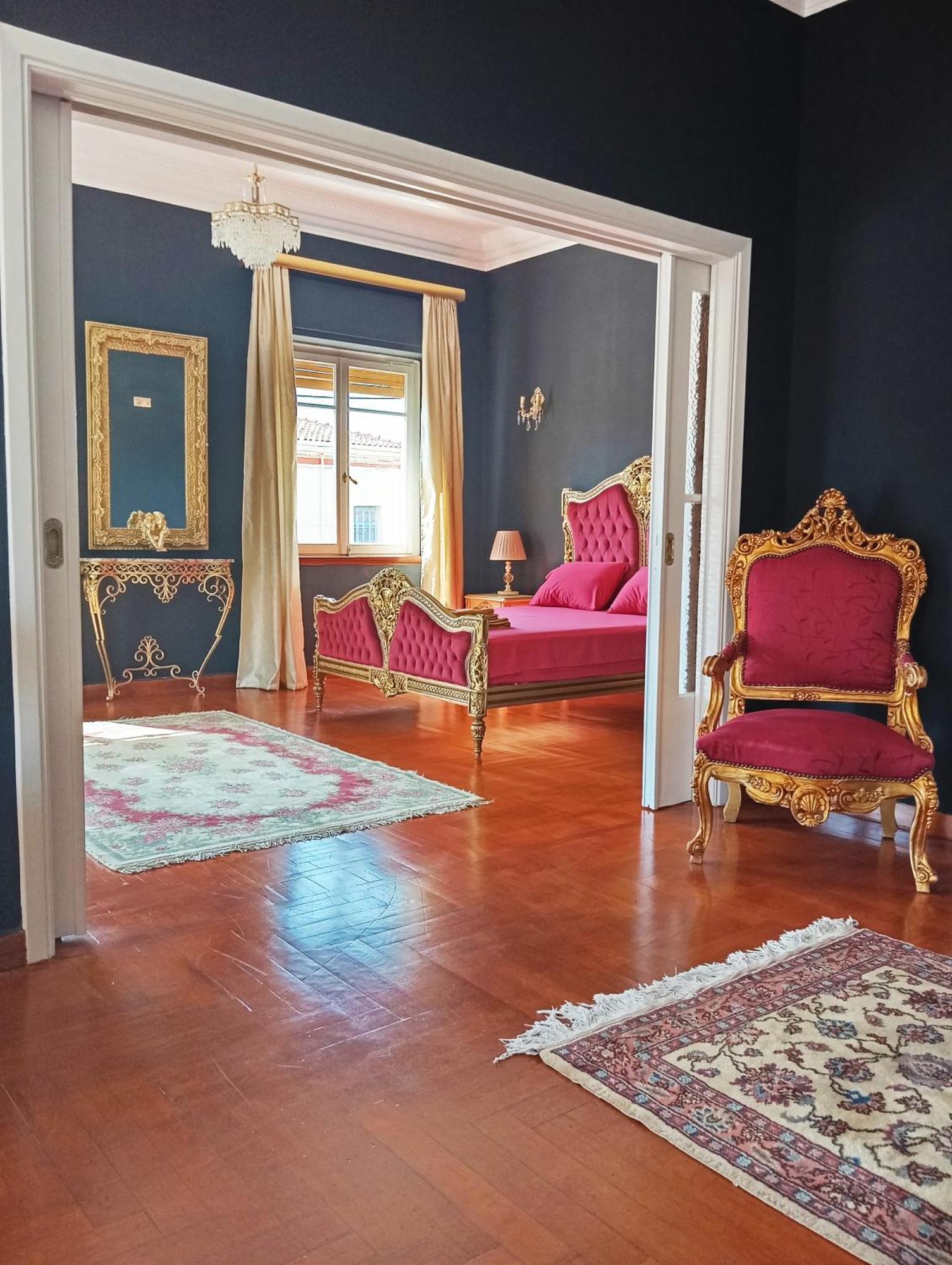 Iris Baroque Apartment Elefsina Exterior photo