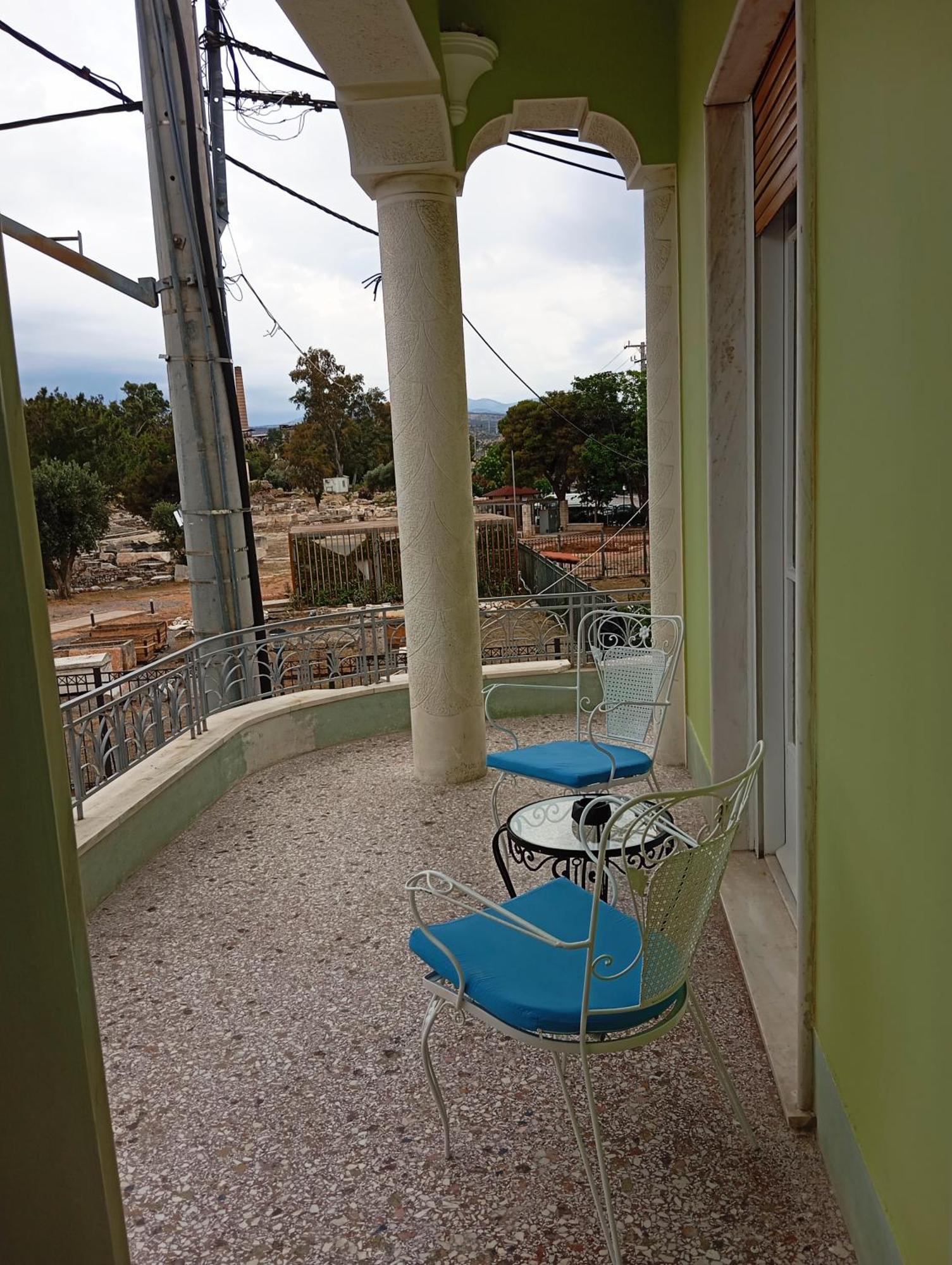 Iris Baroque Apartment Elefsina Exterior photo